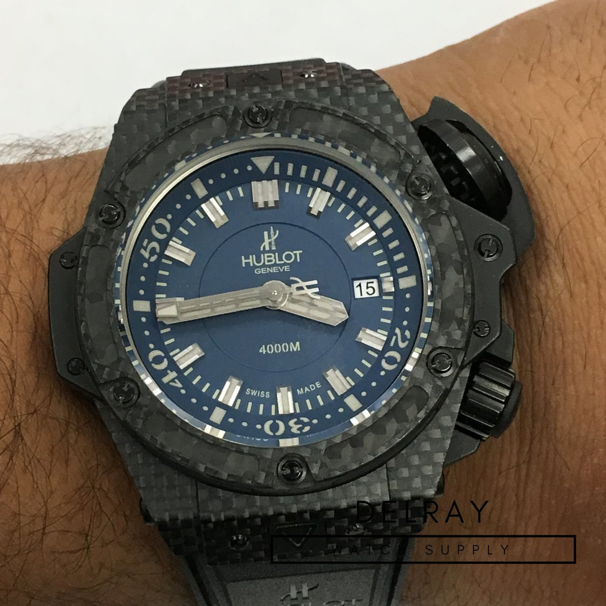 Hublot King Power Oceanographic 4000 Carbon Fiber