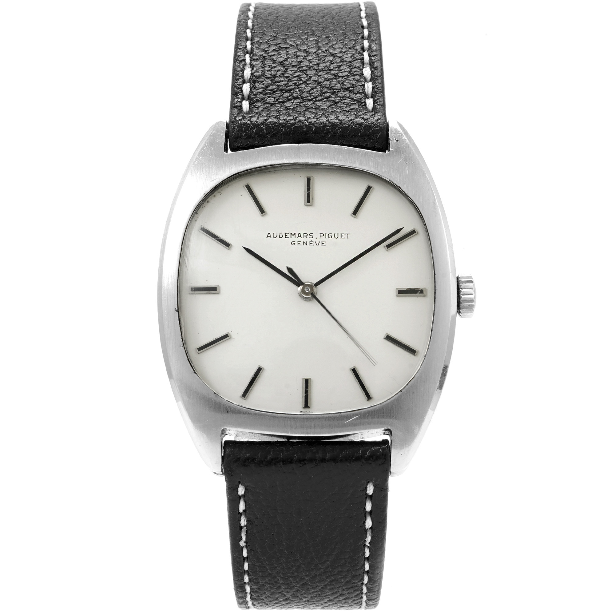 APサン Audemars Piguet Tonneau Classic 5369 - Inventory 5833