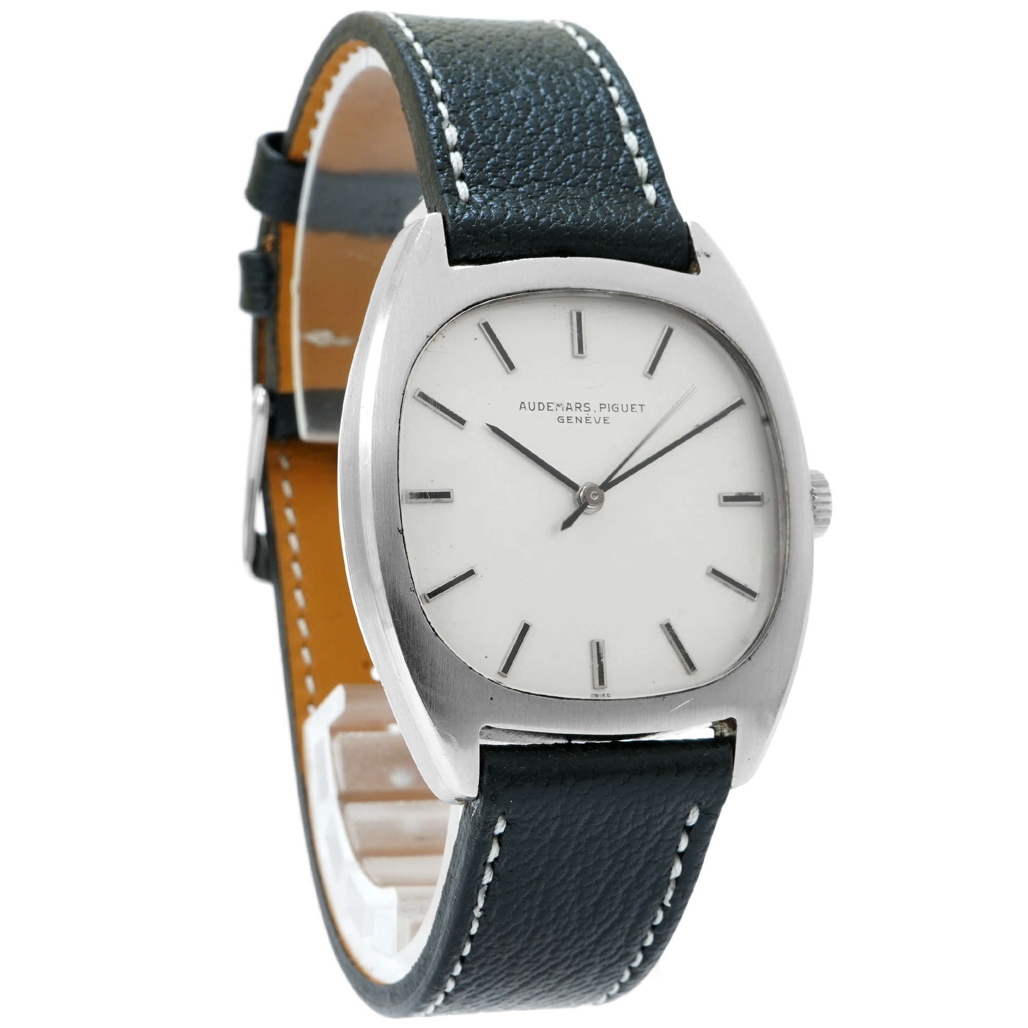 Audemars Piguet Tonneau Classic 5369 - Inventory 5833