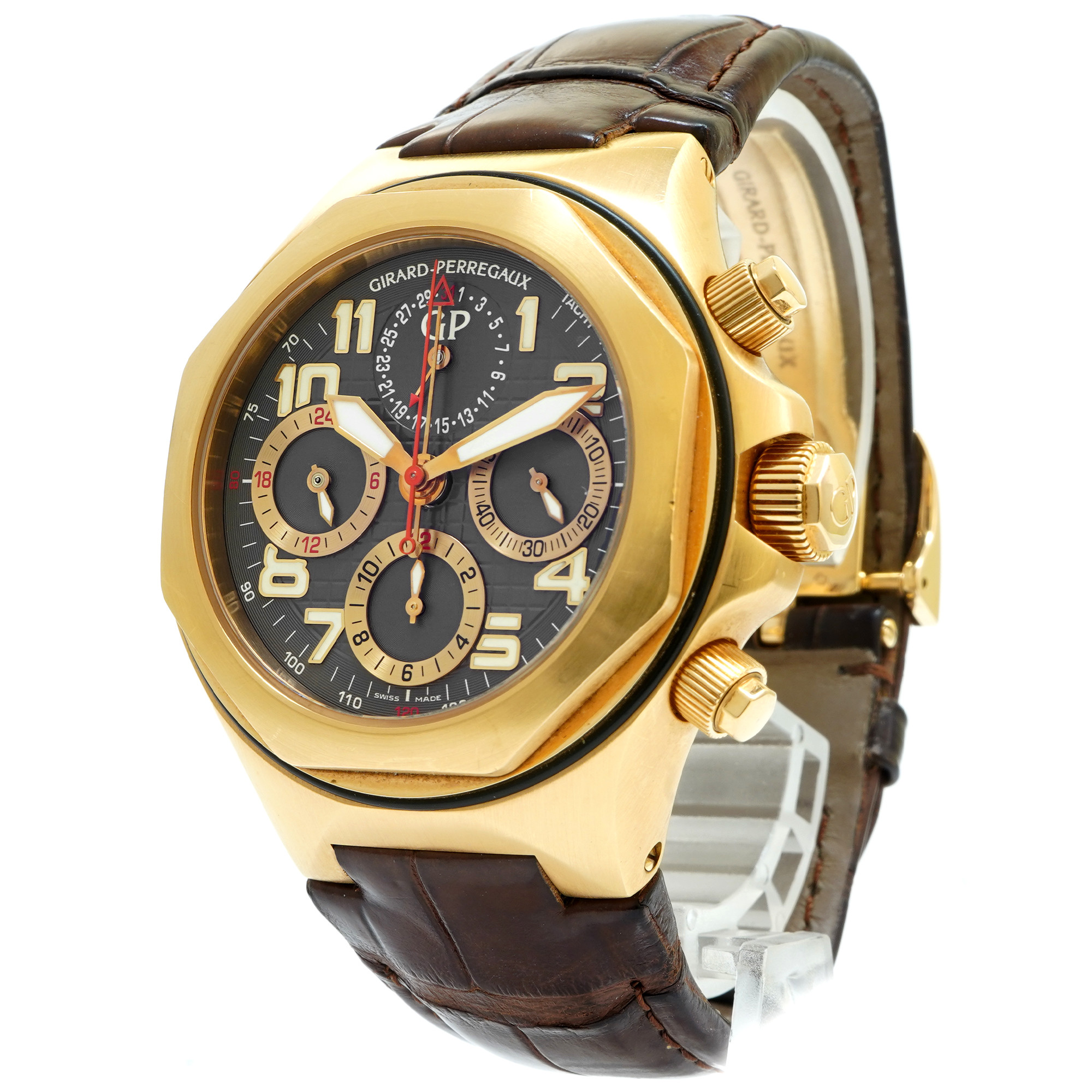 Girard Perregaux Laureato EVO3 Chronograph 44mm 80180-26-212-FK6A