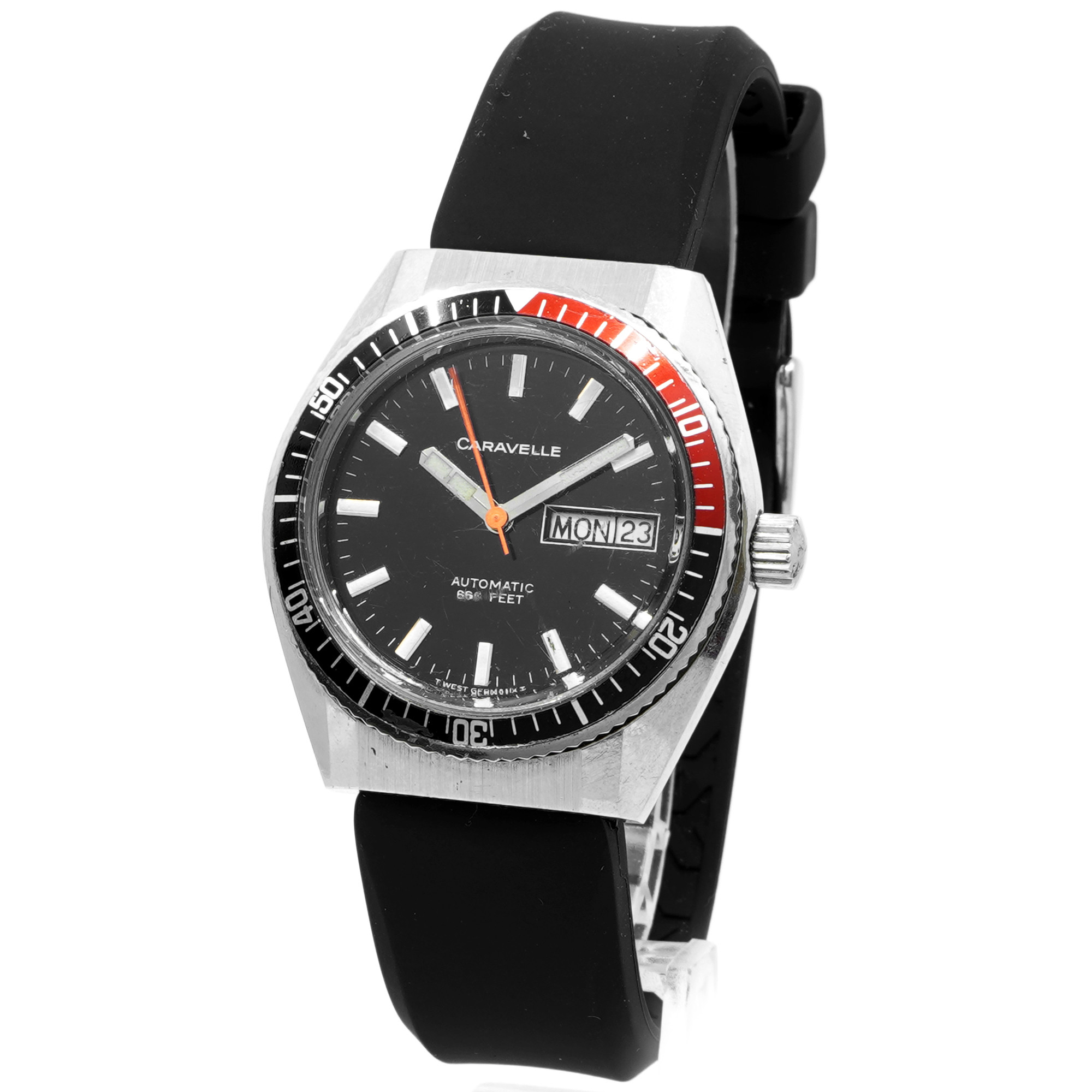 Bulova Caravelle 666 Devil Diver Day Date Coke Bezel *Vintage