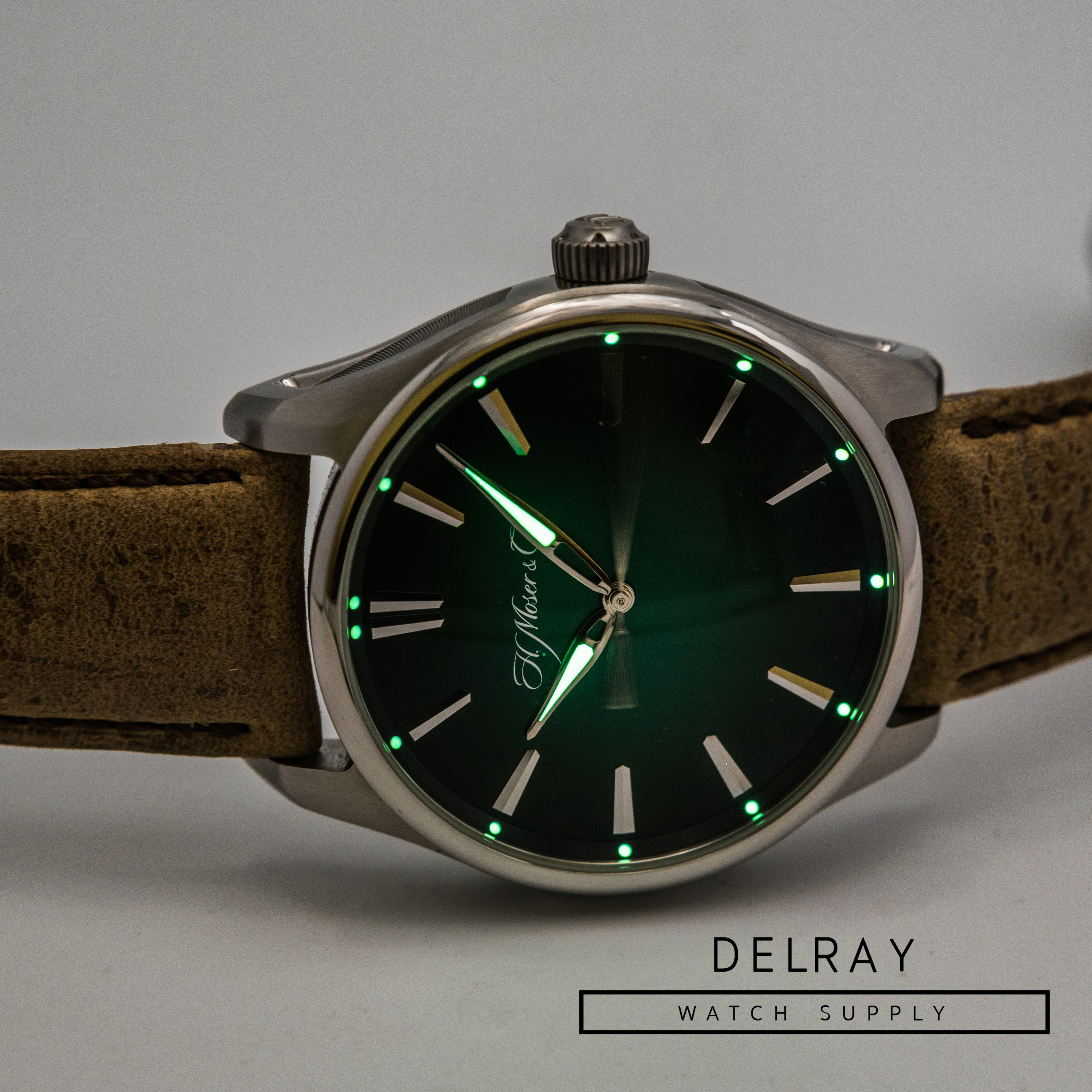 H. Moser & Cie Pioneer Centre Seconds Cosmic Green Fumé
