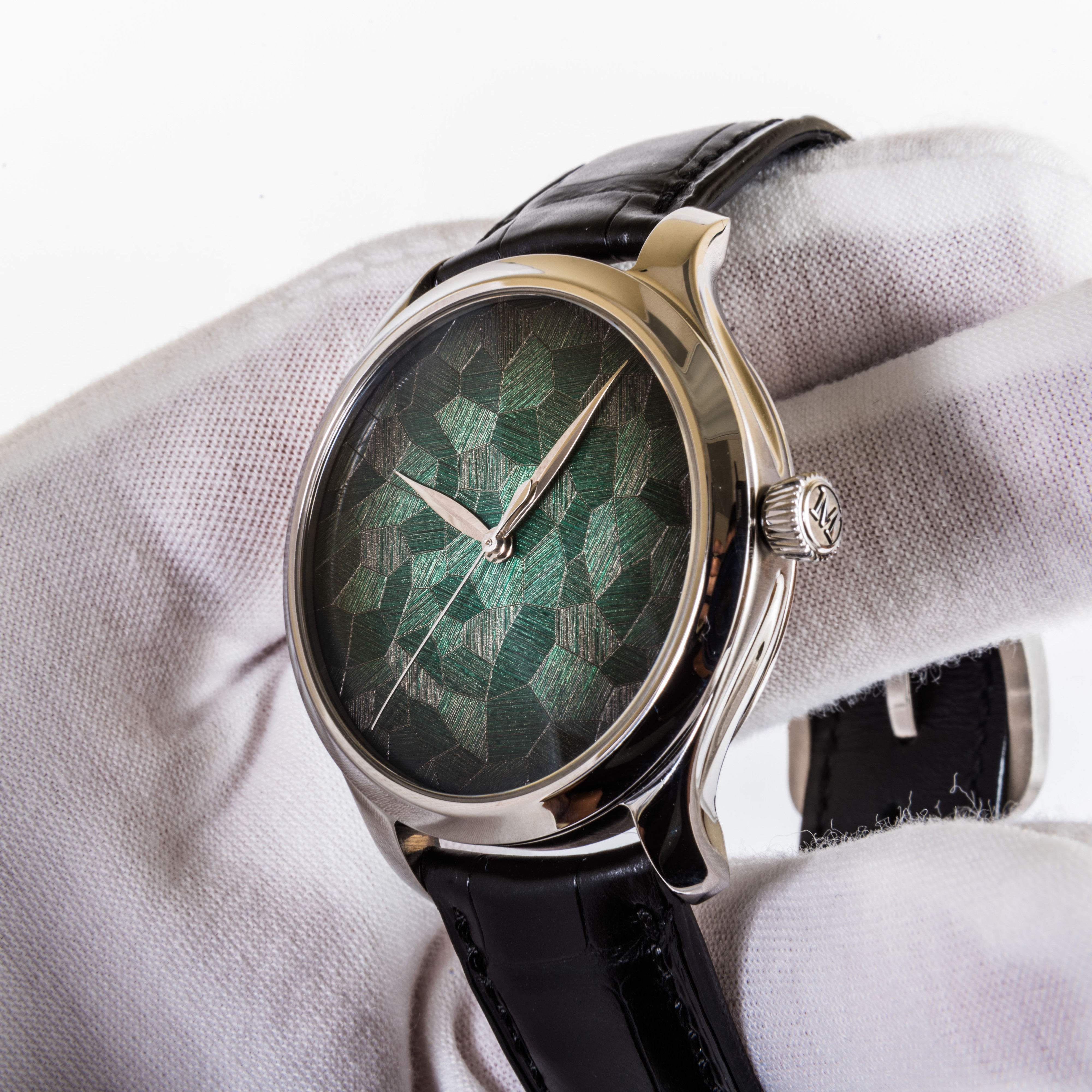 H Moser Endeavour Centre Seconds 'Mosaic Green fumé dial' *Limited