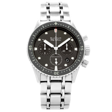 時計 BLANCPAIN - FIFTY FATHOMS Bathyscaphe Introducing - The Blancpain Fifty Fathoms Bathyscaphe Chronograph