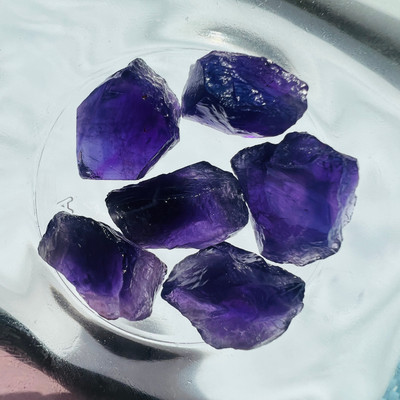 Natural Amethyst Rough 128.59 Carat 6 pcs Uncut Gem For Jewelry Making Healing Rocks at Semipreciousking