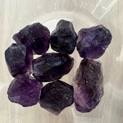 Natural Amethyst Rough 254.93 Carat 8 pcs Royal Purple Color Loose Uncut Gem Rocks