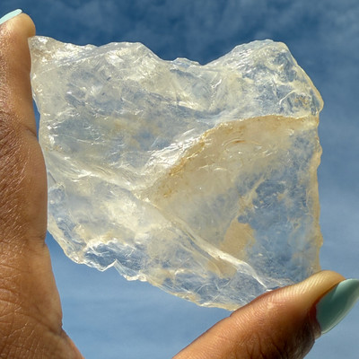 White Topaz Natural Uncut Rough Gemstone Large Piece VS Clarity 686.50 Carat Earth-mined Birthstone Energy Raw Rock