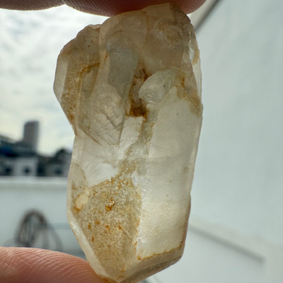 White Topaz SI Rough Natural 100.9 Carat Earth-mined Gemstone Rock