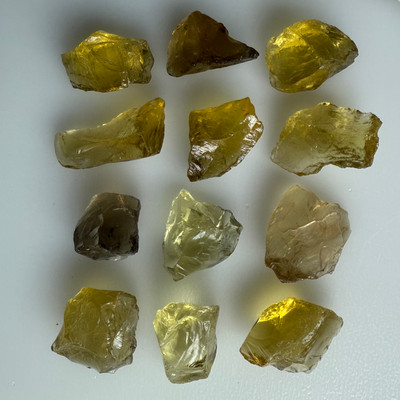Lemon Quartz Uncut Rough Sulphur Yellow Color 57.76 Carats 24x23 to 34x23mm Loose Raw Natural Gemstone