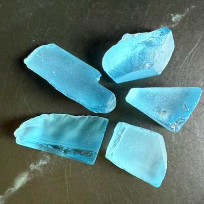 Natural Topaz Rough 96.62 Carats 5 Pcs Uncut 5A Grade Royal Swiss Blue Color Gemstone Rocks