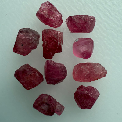 Natural Spinel Uncut Rough 10 Pieces 17.35 Carats Crimson Red-Hot Pink Color 5A Quality Burmese Mines Raw Gemstone