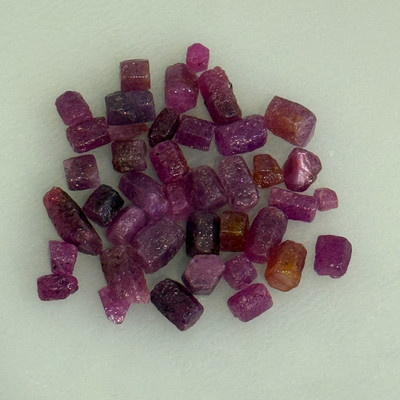 Natural Ruby Uncut Earth mined Rough Unheated 115.15 Carats 40 Pcs Pink Color Guinea Mines Raw Gemstone Wire Wrapping