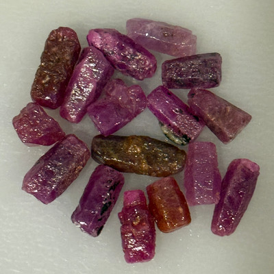 Natural Ruby Uncut Earth mined Rough Unheated 105.3 Carats 16 Pcs Pink Color Guinea Mines Raw Gemstone Wire Wrapping