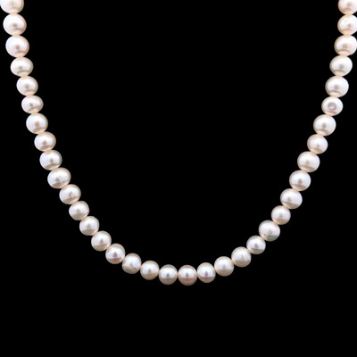 Natural Freshwater Pearl 5mm White Color Round Pearl Necklace Jewelry