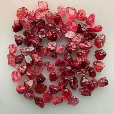 Natural Spinel Rough Uncut Gemstone 95.8 Carats 76 Pcs Hot Pink Color VVS Clarity Jewelry Making
