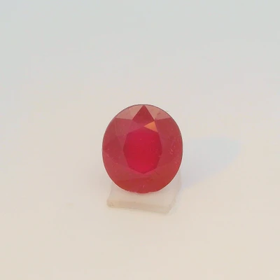 Natural Ruby Gemstone | Oval Facet Cut 4 Carat VVS Clarity Glass Filled Pigeon Blood Red Color 9.8x8.8mm Loose Stone | July Birthstone