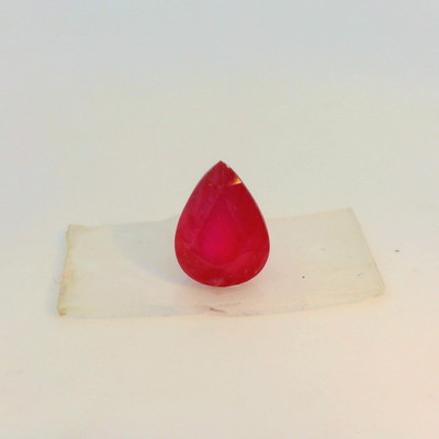 Natural Ruby Gemstone | Pear Facet Cut 1.55 Carat VS Clarity Glass Filled Carmine Red Color 8x6mm Loose Stone | July Birthstone