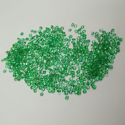 Natural Emerald 1.1mm Round Diamond Cut VVS Clarity Shamrock Green Color Loose Gemstone