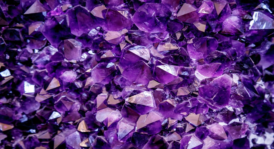 Amethyst & Its Benefits - Semipreciousking