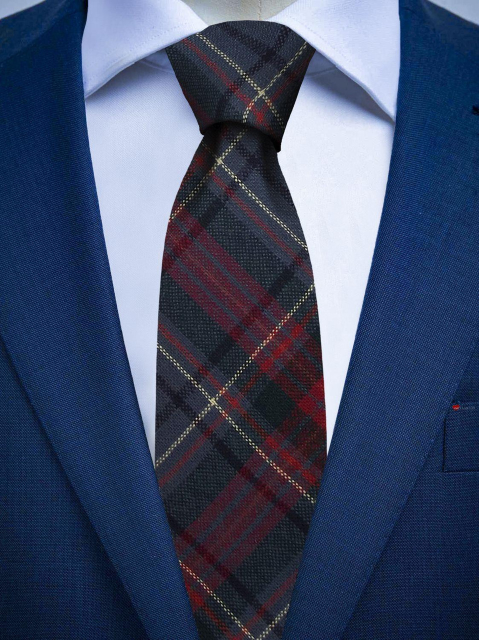 Mens Irish Wool Neck Tie in Ireland County Louth Tartan