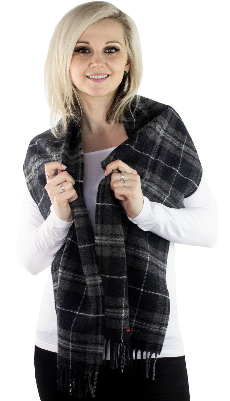 Scottish District Lambswool Scarf Hebridean Granite