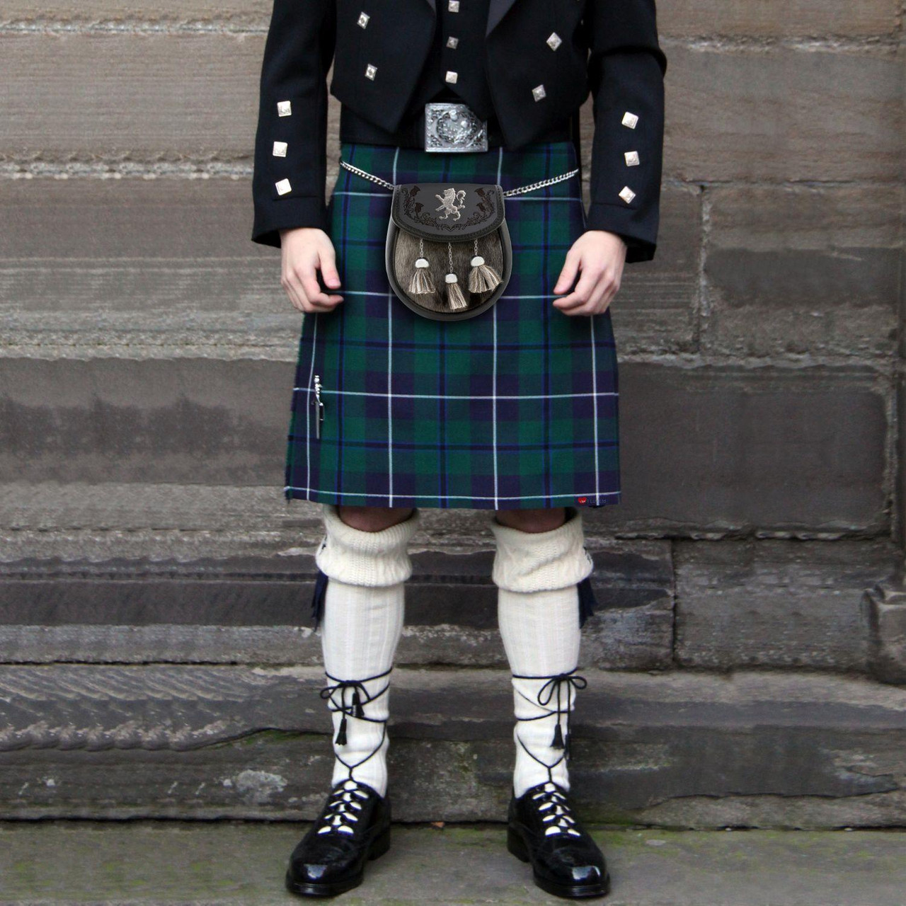 Semi Dress Sporran Black Leather Brown Fur Polished Badge with Embossed Thistle Rim