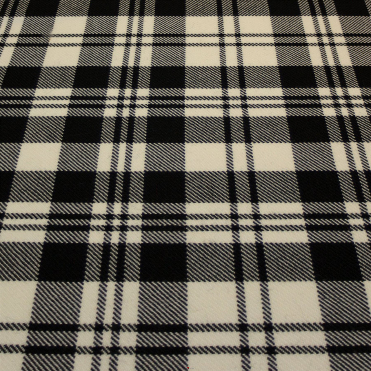 Heavy Weight 16oz Fabric Material Scott Black-White Ancient Tartan 1 Metre