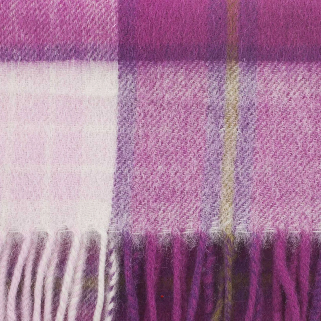 100% Lambswool Scarf Pink Check Scottish Gift Winter Scotland