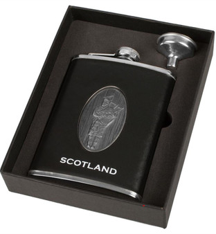 8oz Hip Flask With Scottish Piper Design And Small Funnel Set