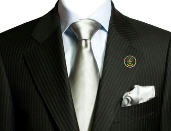 Scottish Clan Lapel Badge Pin Gunn Clan Crest Product Of Scotland Gold Colour