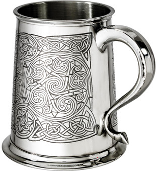 1 Pint Pewter Tankard with Celtic Spirals Design Swan Handle