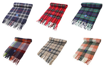 Unisex Tartan Scarf Traditional Scottish Design with Soft Fringed Ends Unisex Tartan Scarf Traditional Scottish Design with Soft Fringed Ends