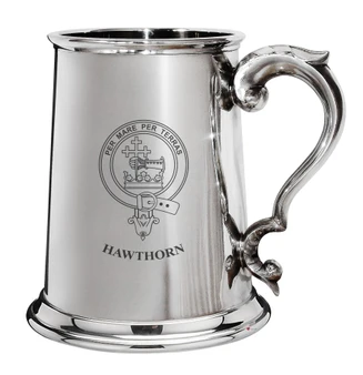 Hawthorn Family Crest Polished Pewter 1 Pint Tankard with Scroll handle