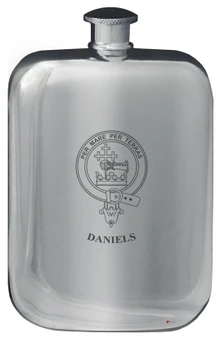 Daniels Family Crest Design Pocket Hip Flask 6oz Rounded Polished Pewter