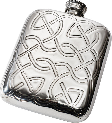 4oz Pewter Pocket Flask Scottish Celtic Knot Pattern Embossed front of flask Made in the UK
