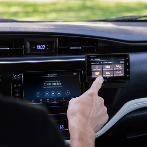 SiriusXM SXWB1V1 Tour Radio With 360L Dock and Play Satellite Streaming Radio