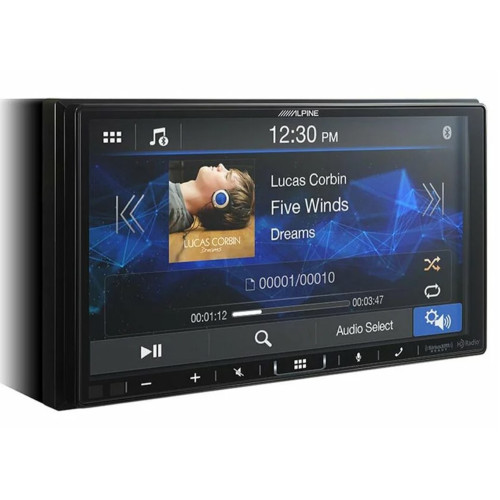 Alpine ILX-407 7 Inch 2 DIN Digital Media With License Plate Camera