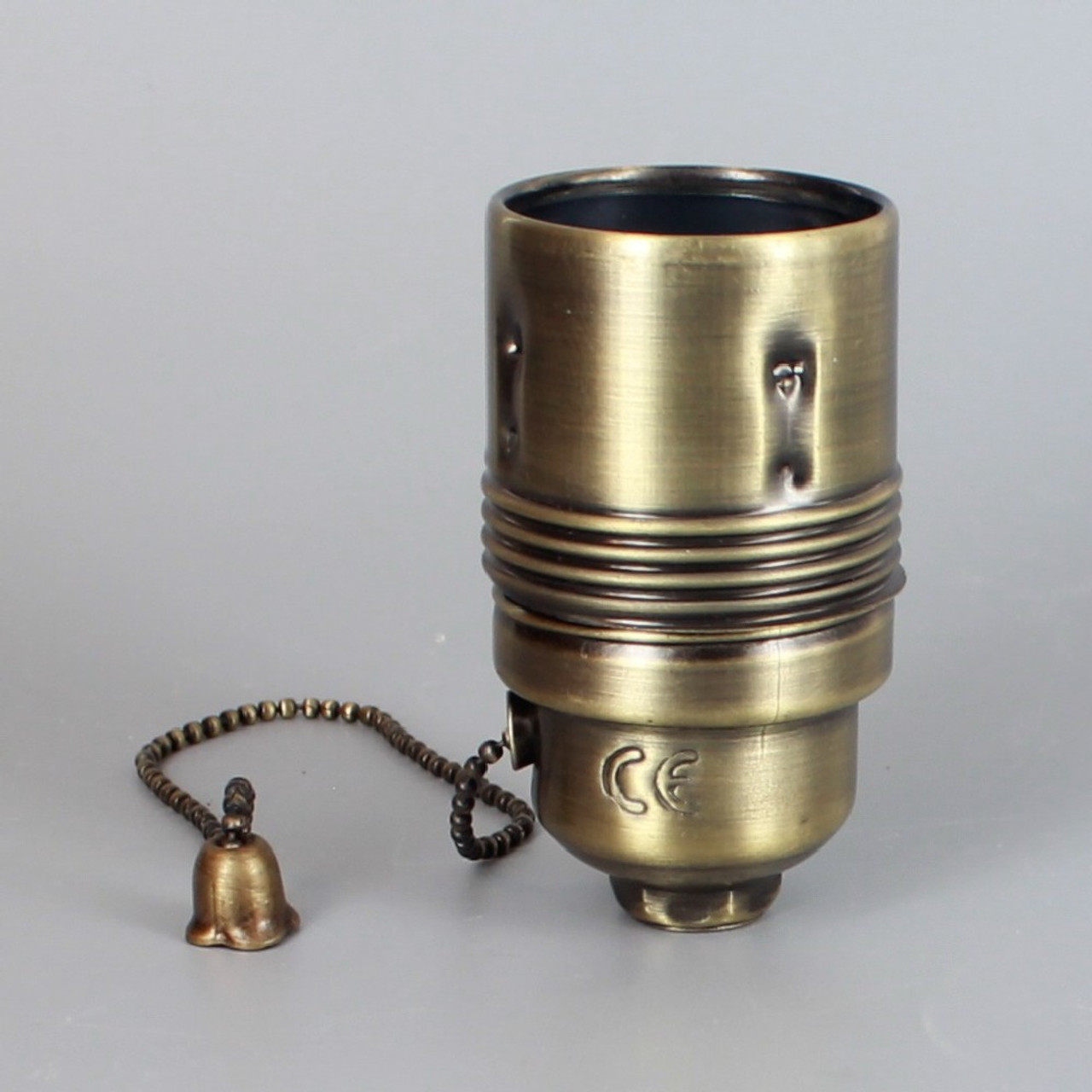 Antique Brass Finish E27 Base Pull Chain Switch Lamp Socket With 1/8ips  Threaded Cap. CE Rated.