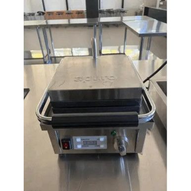 USED Apuro Waffle Maker for Sale