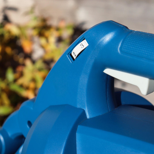 Hyundai 3000w Leaf Blower, Vacuum, Shredder, 3Speed Variable Power, 45L Bag, 12m Cable, 3in1