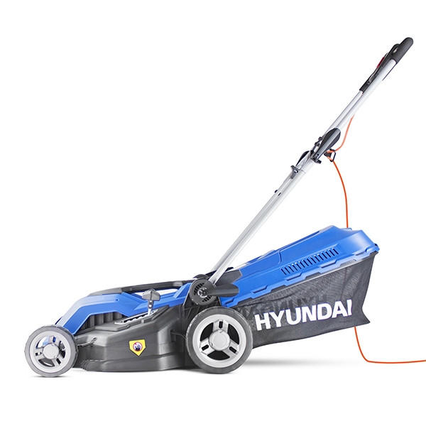 Hyundai HYM3800E 38cm Corded Electric 1600W/230V Roller Mulching Lawnmower