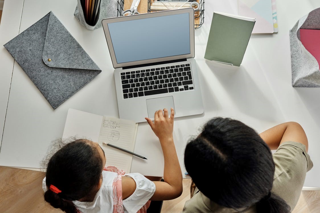 Back for Online Classes? Six of the Best Gifts for Kids Starting School