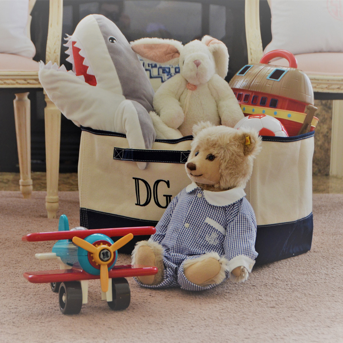 Home Décor Ideas to Personalize Your Space