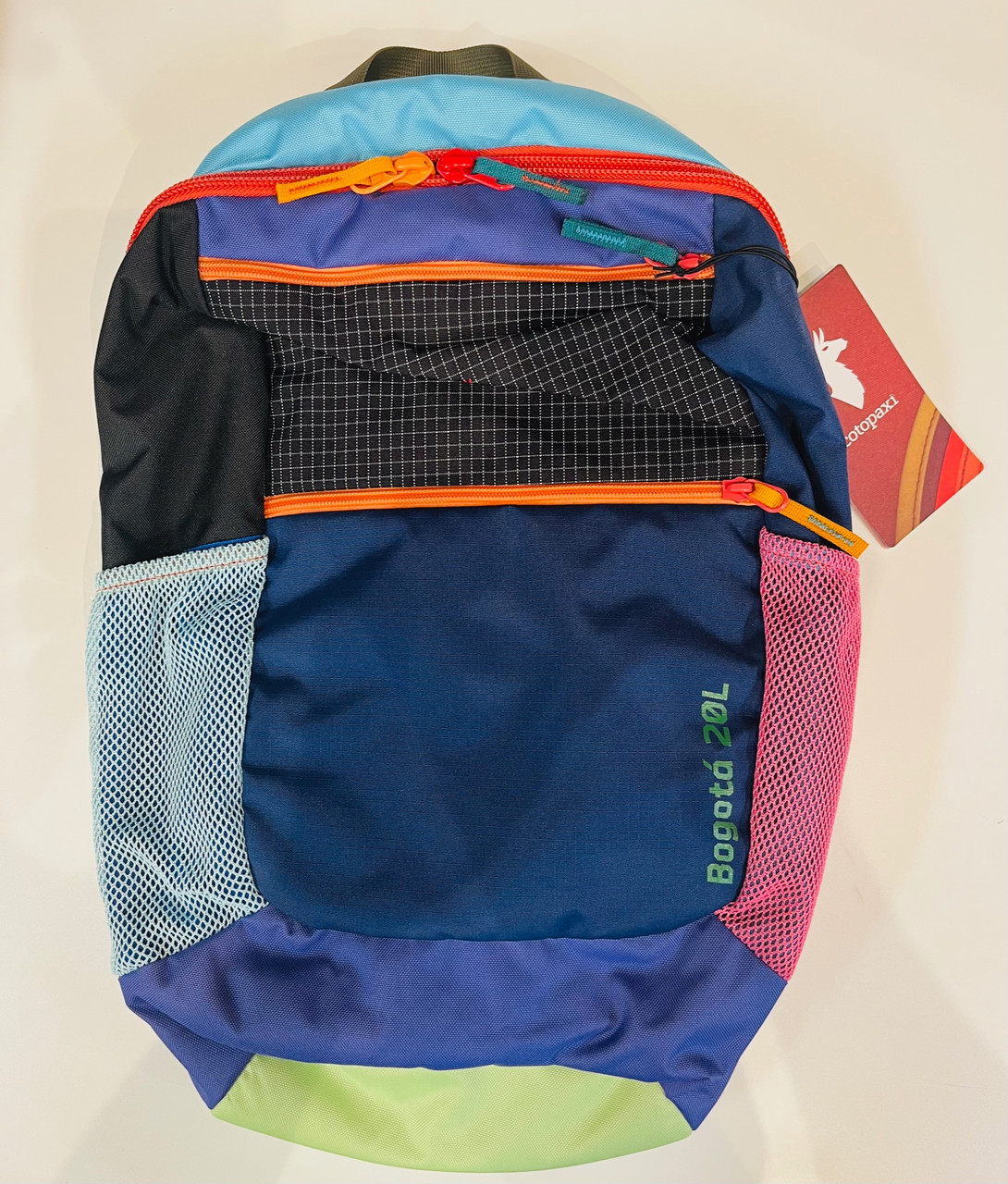 hayward nike backpack (26L) (Wolf Grey/Black, One Size) Color:90L Ad cover RD Densely woven polyester provides Kids Backpacks Jd Sports Compact Travel Backpack