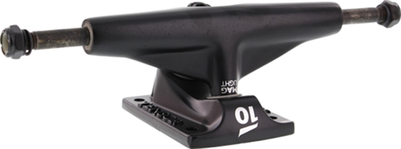 TENSOR TRUCKS LO MAG-LIGHT 5.25 BLACK/BLACK Set of 2 Trucks