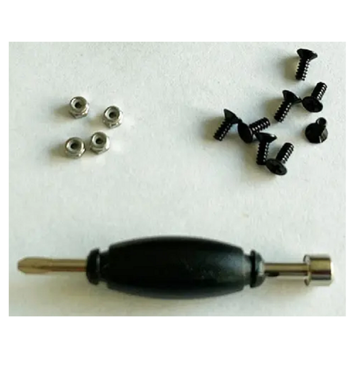 Social Fingerboard Pentagon Trucks Gold 36mm Set