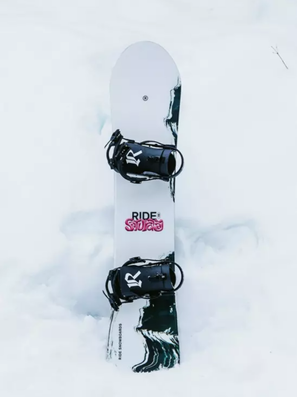 Ride Saturday Snowboard 26 White Black 138
