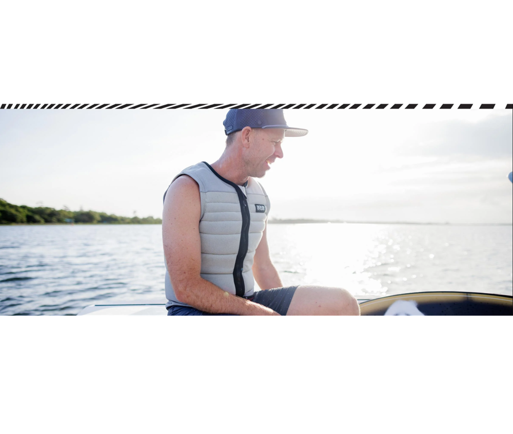 Liquid Force FUSE Comp Vest Mens 2026 Cream