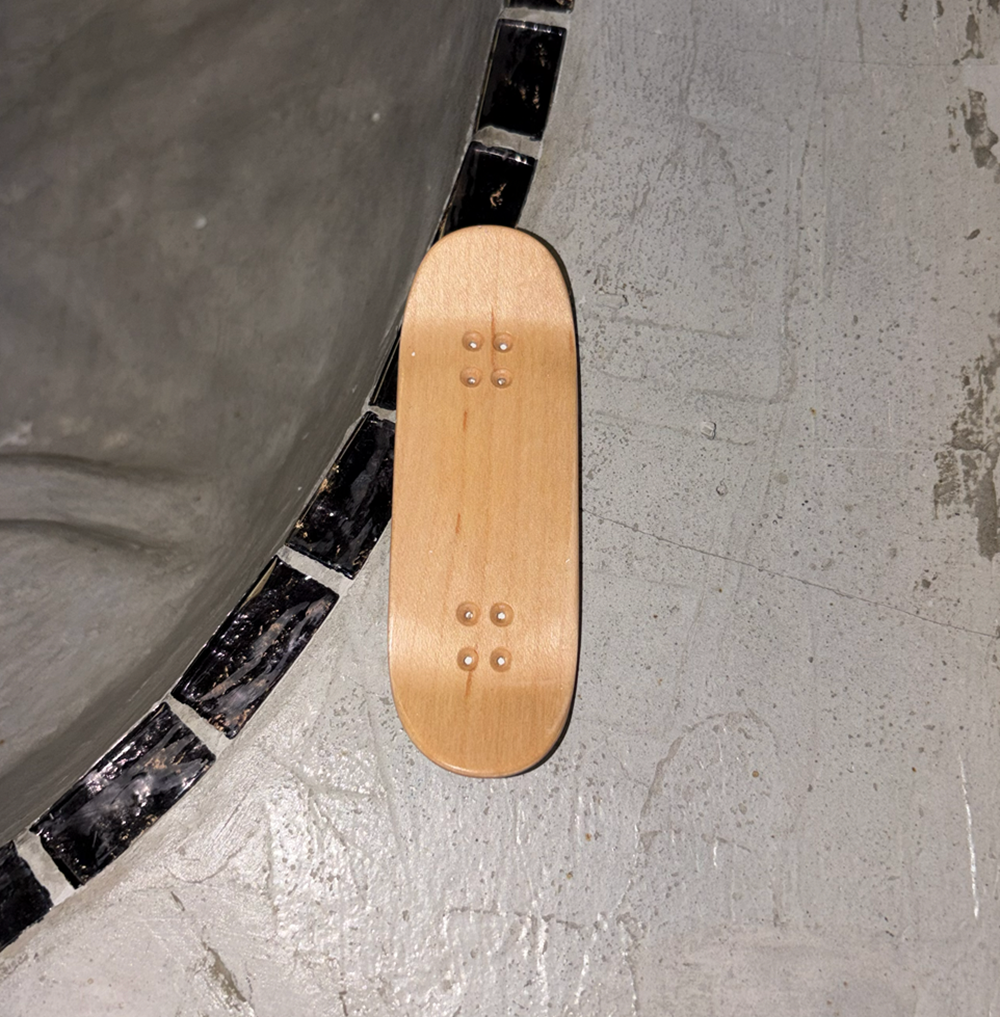 RYSE Stack Logo Fingerboard Deck White Yellow 32mm OG Midgard