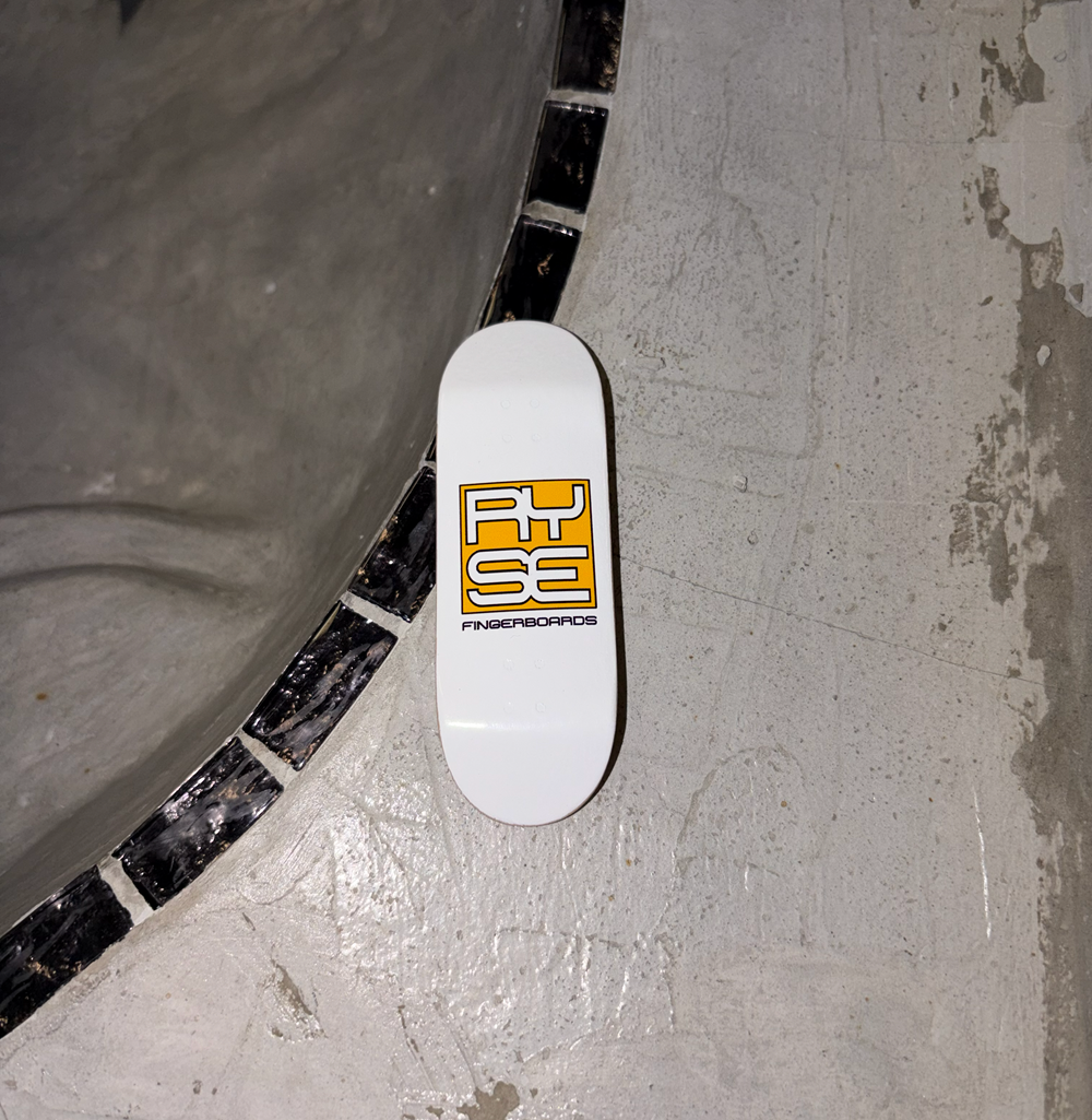 RYSE Stack Logo Fingerboard Deck White Yellow 32mm OG Midgard